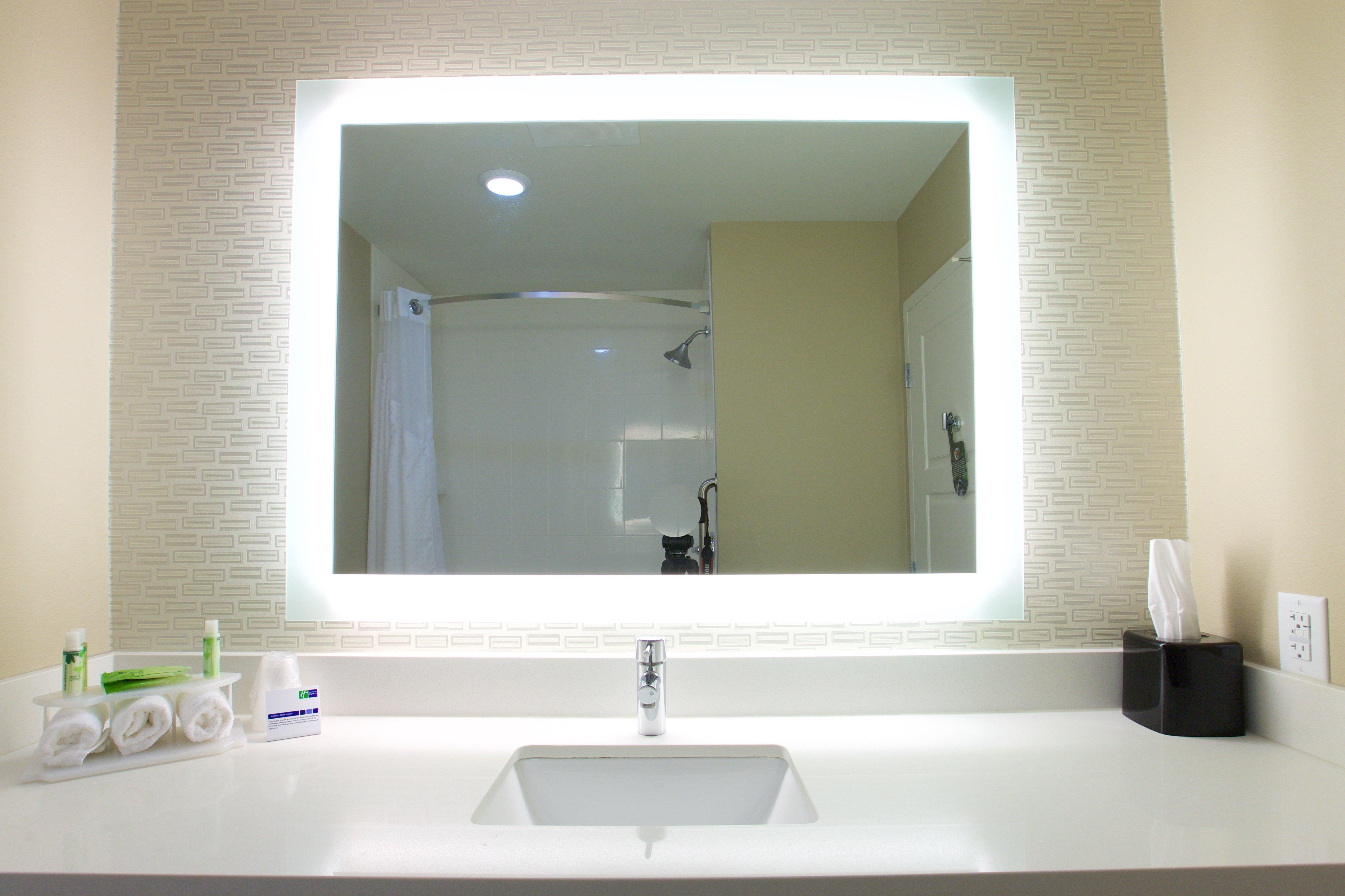 Express Sw I94 Medical Center, An Ihg 3* Fargo