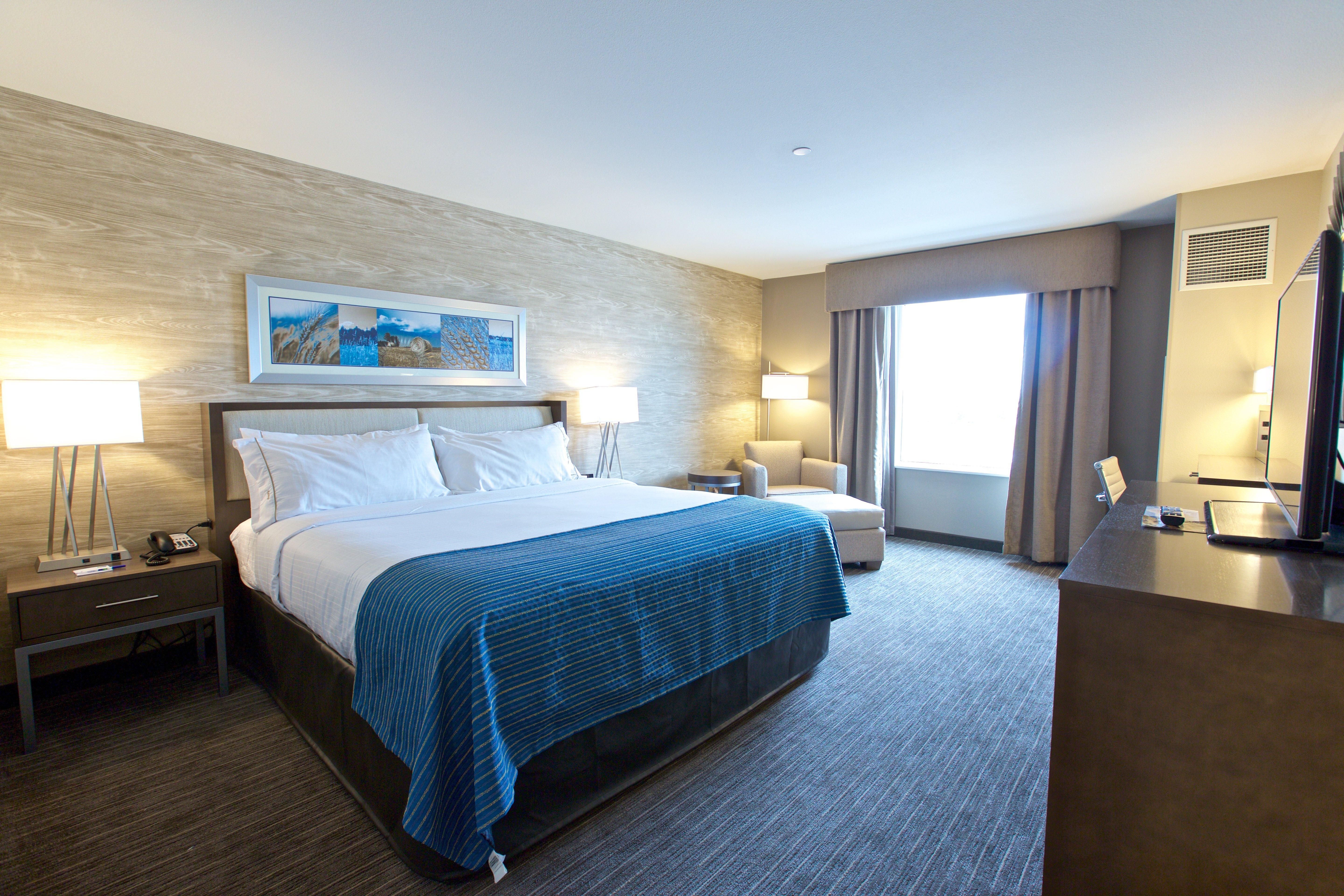 Express Sw I94 Medical Center, An Ihg Fargo
