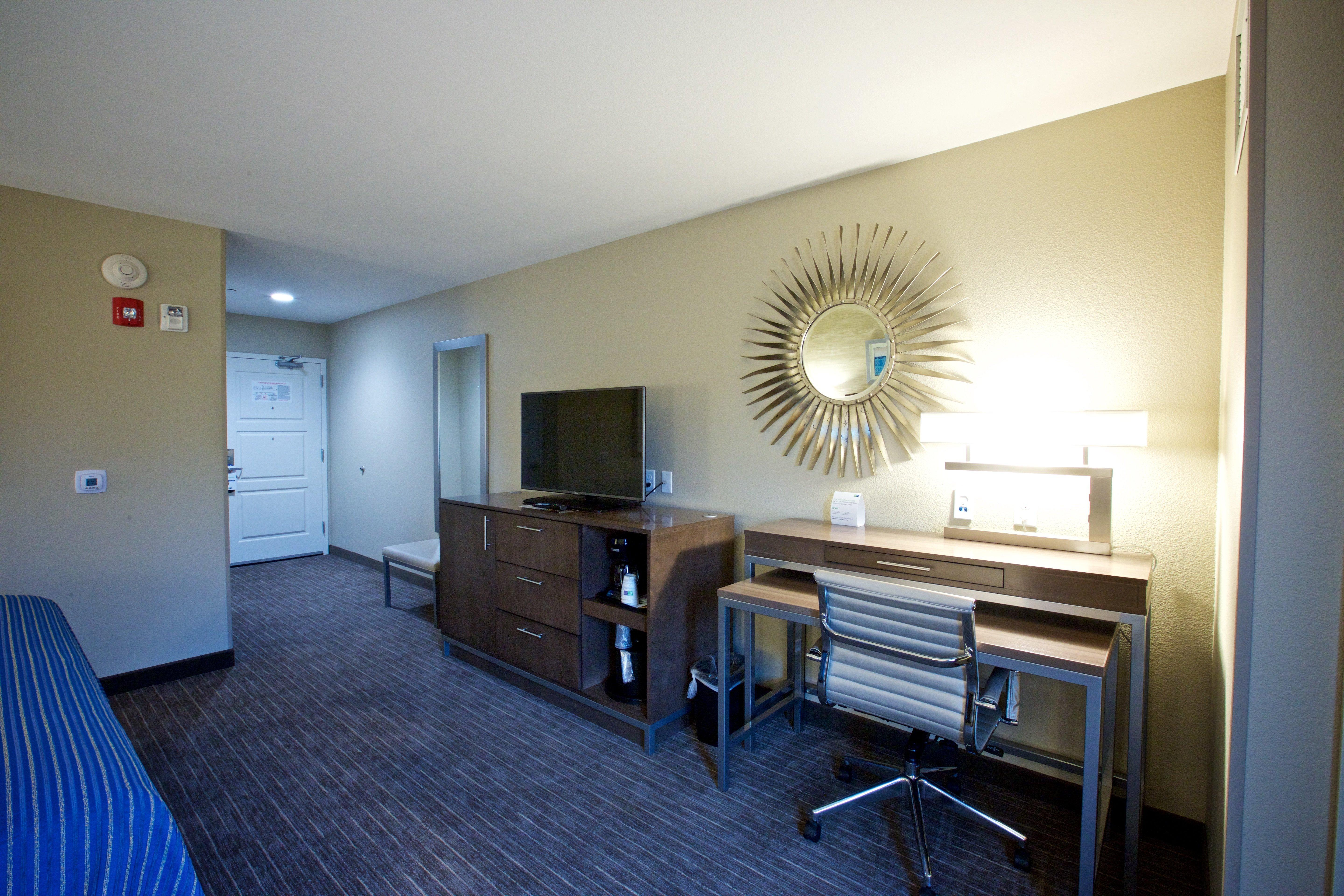 Express Sw I94 Medical Center, An Ihg 3*