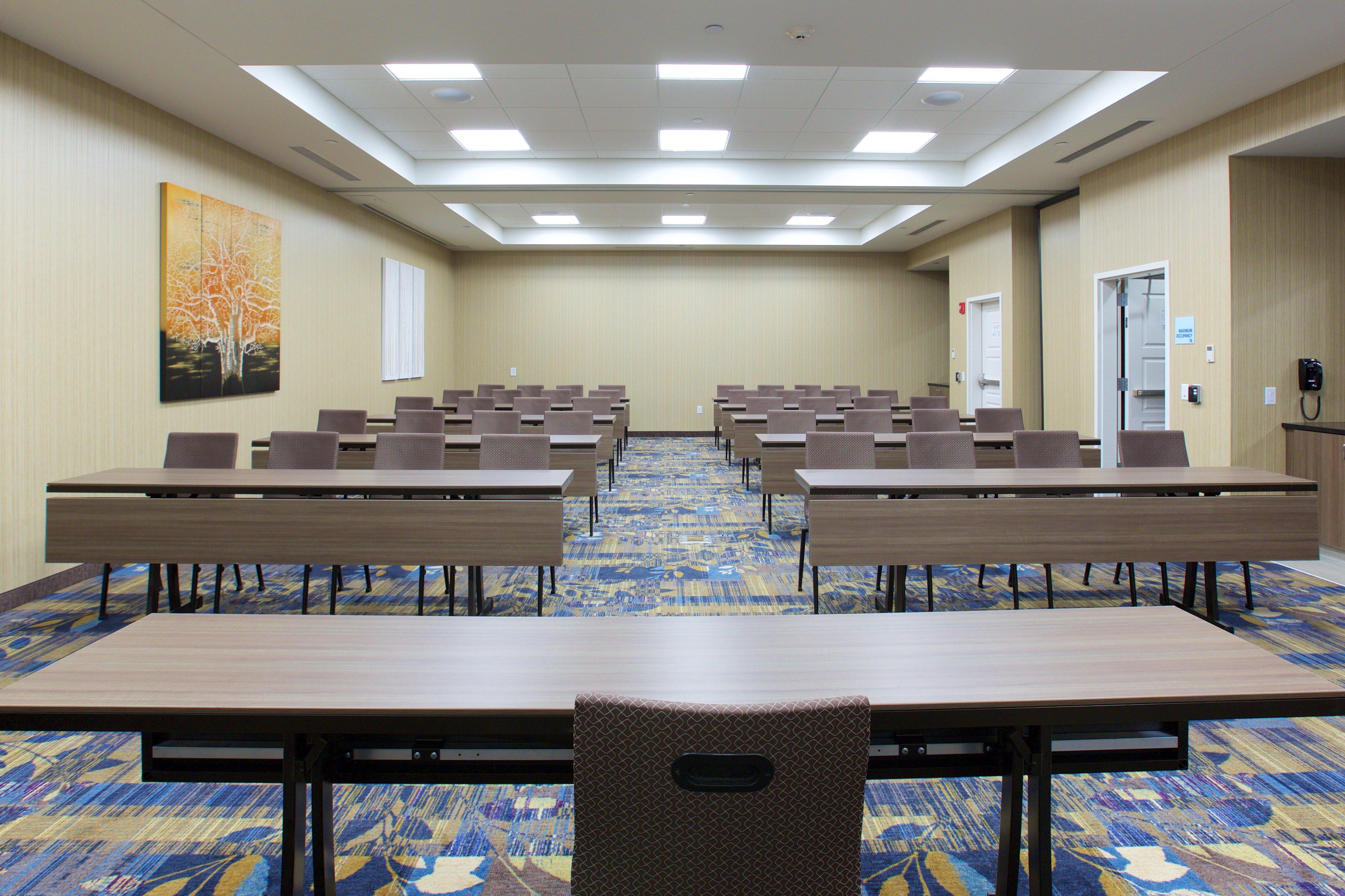 Express Sw I94 Medical Center, An Ihg 3* Fargo