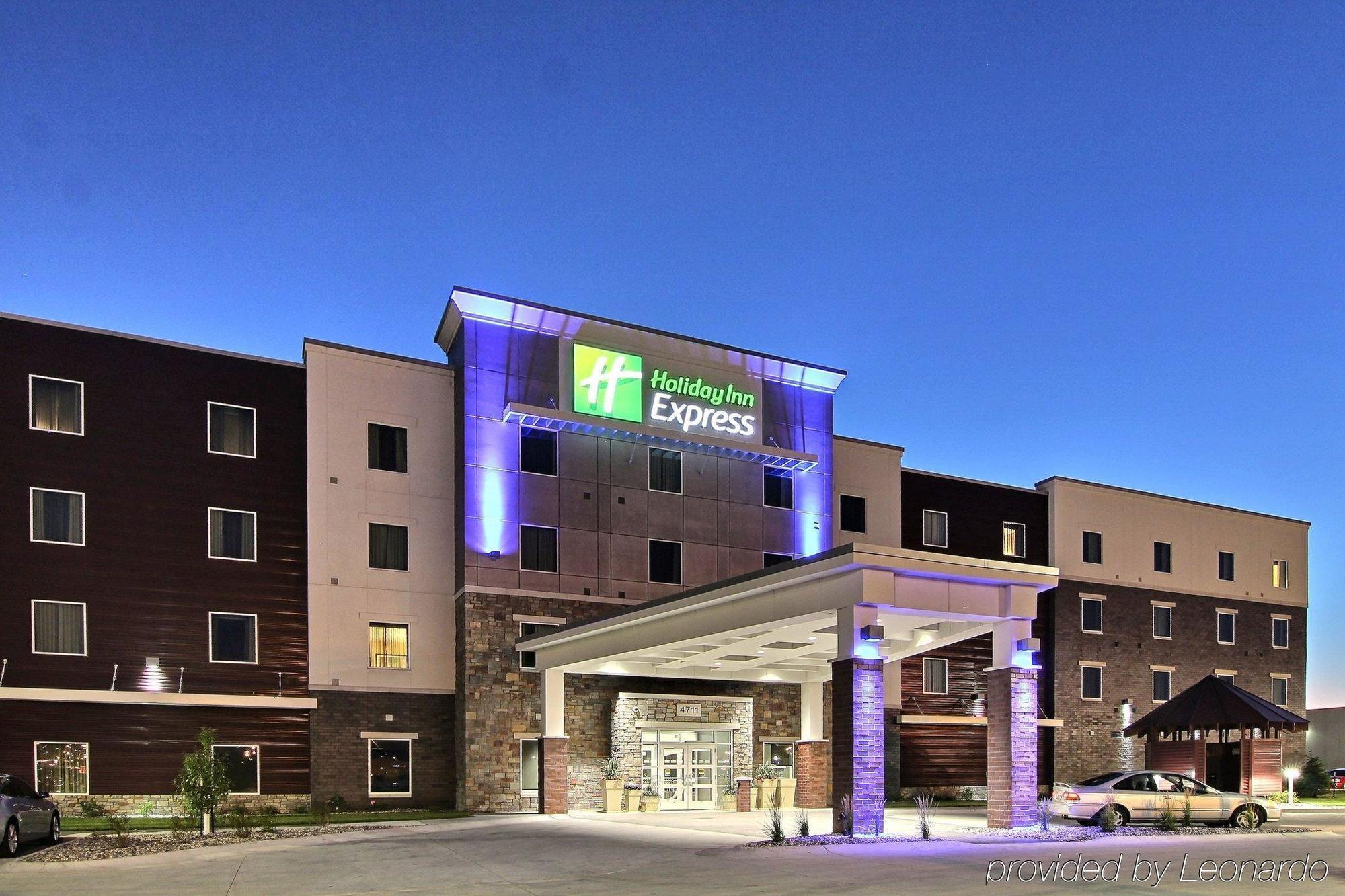 Express Sw I94 Medical Center, An Ihg