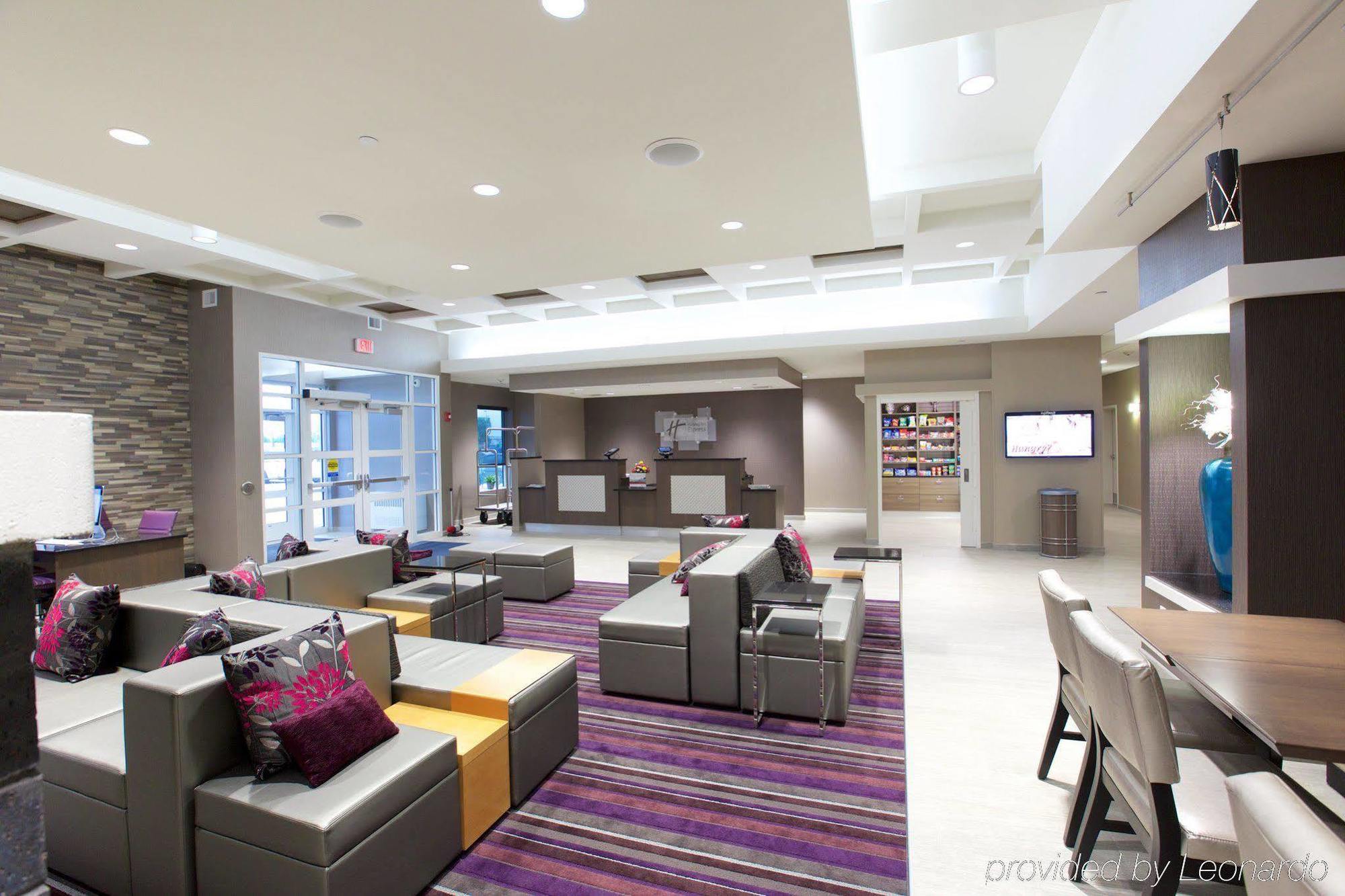 Hotel Express Sw I94 Medical Center, An Ihg